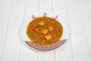 Mancare de mazare cu piept de pui